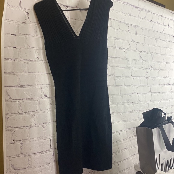 Wow Couture Sleeveless thick body conscious size S ( Small) thick material. - Picture 6 of 6